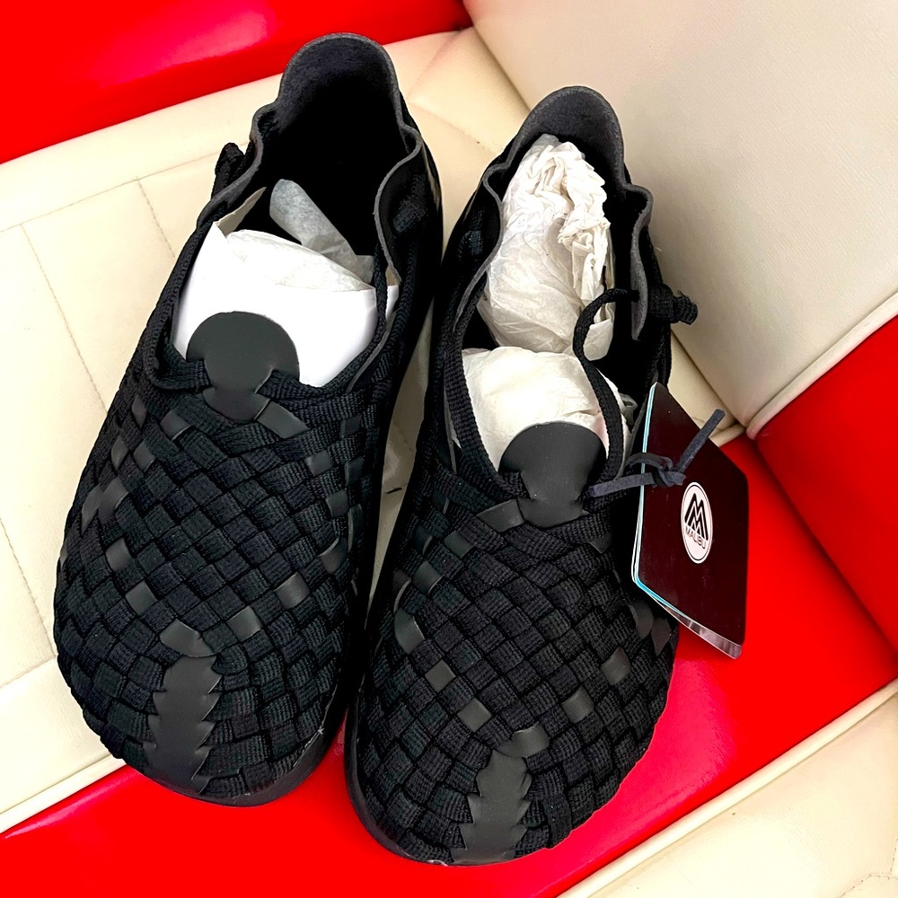 Malibu Sandals Water Friendly Latigo Unisex NIB Vegan Comfortable Anatomical Fit